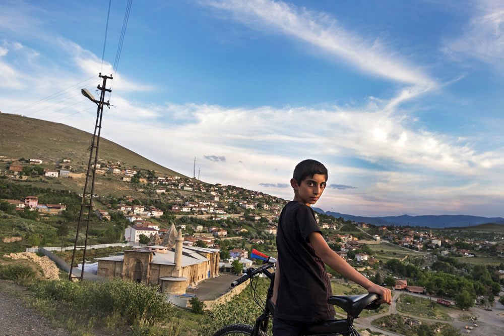 Anadolu'ya Sadakat ve Tren Kalkıyor