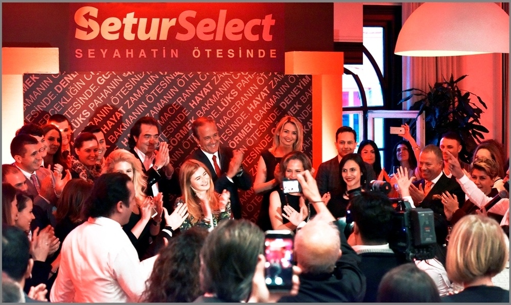 Gerçeğin Ötesinde