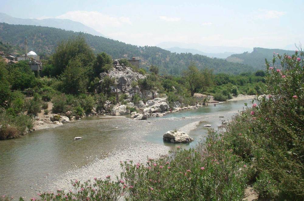 HES, Köprüçay'ı da Kuruttu