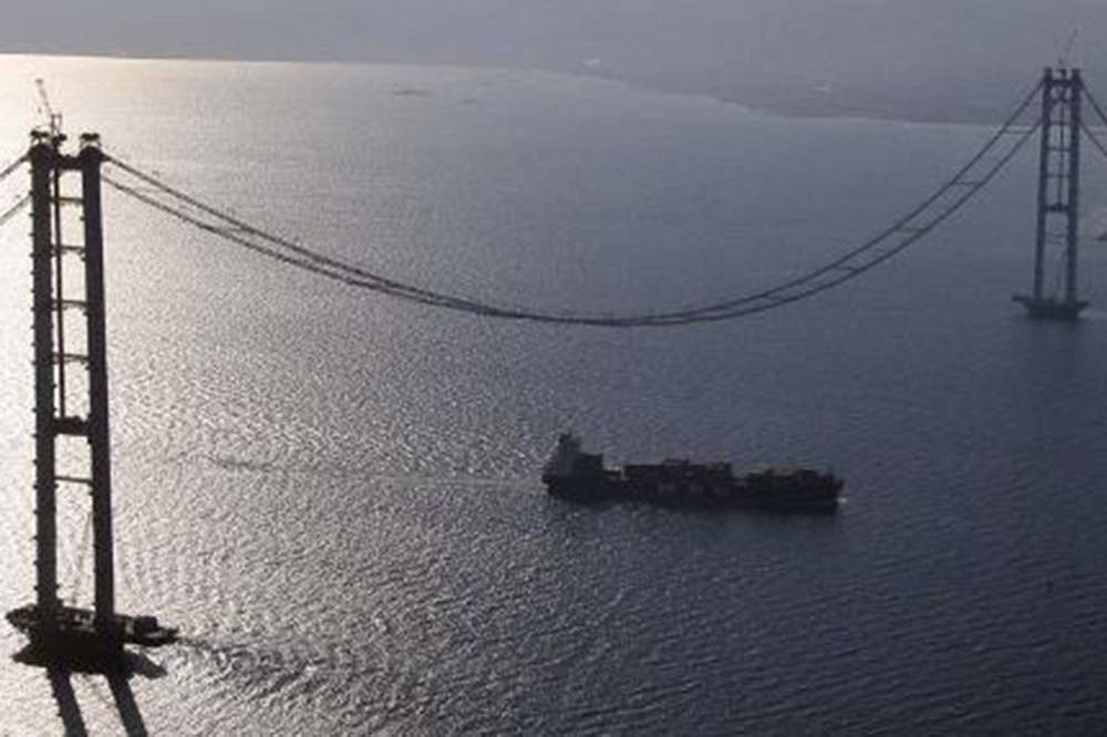 Körfez Köprüsü İnşaatı 30 Gün İçinde Durmalı