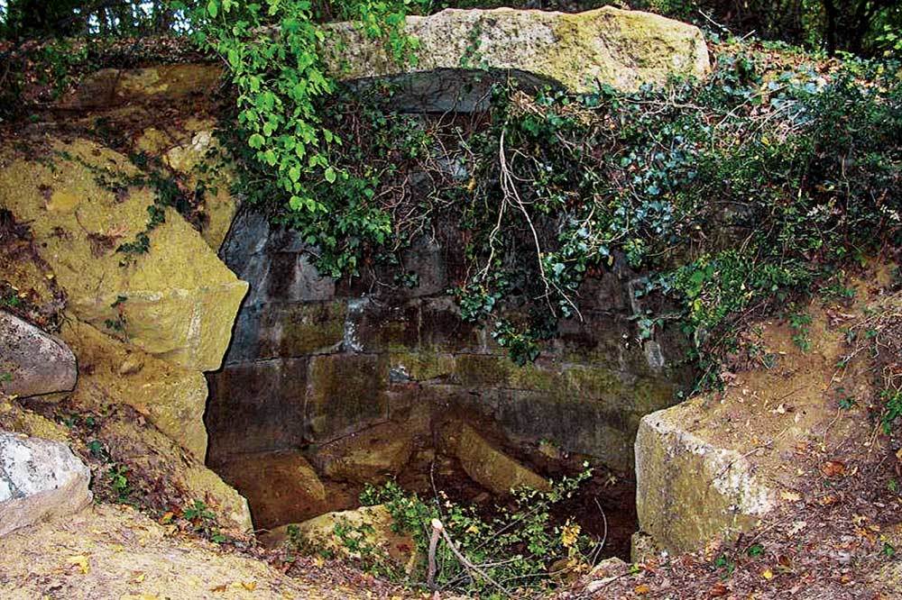 Kubbeli Mezar; Yok Artık!