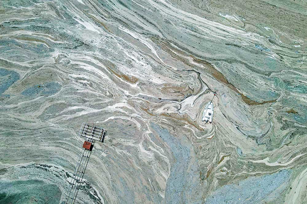 Marmara Denizi: Öldüren Örtü