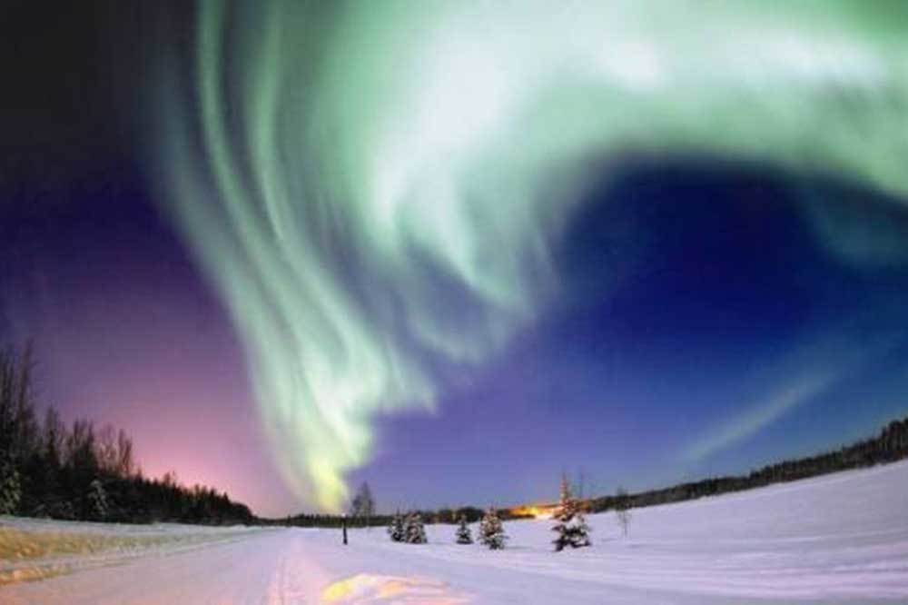 Posta Gemisiyle Kuzey Işıkları