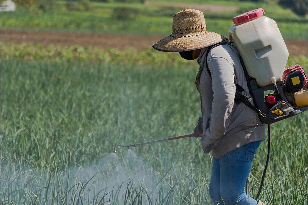 Tarımda Gizli Salgın: Her İki Çiftçiden Biri Pestisitten Zehirleniyor