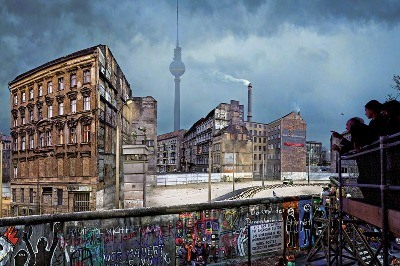 Duvarsız Berlin Göğü