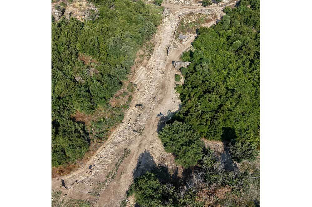 Aspendos'un 2 Bin Yıllık Tiyatro Caddesi 2