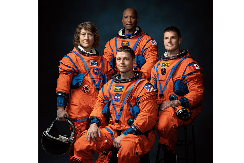 Dünyalılar Ay’a Dönüyor 3