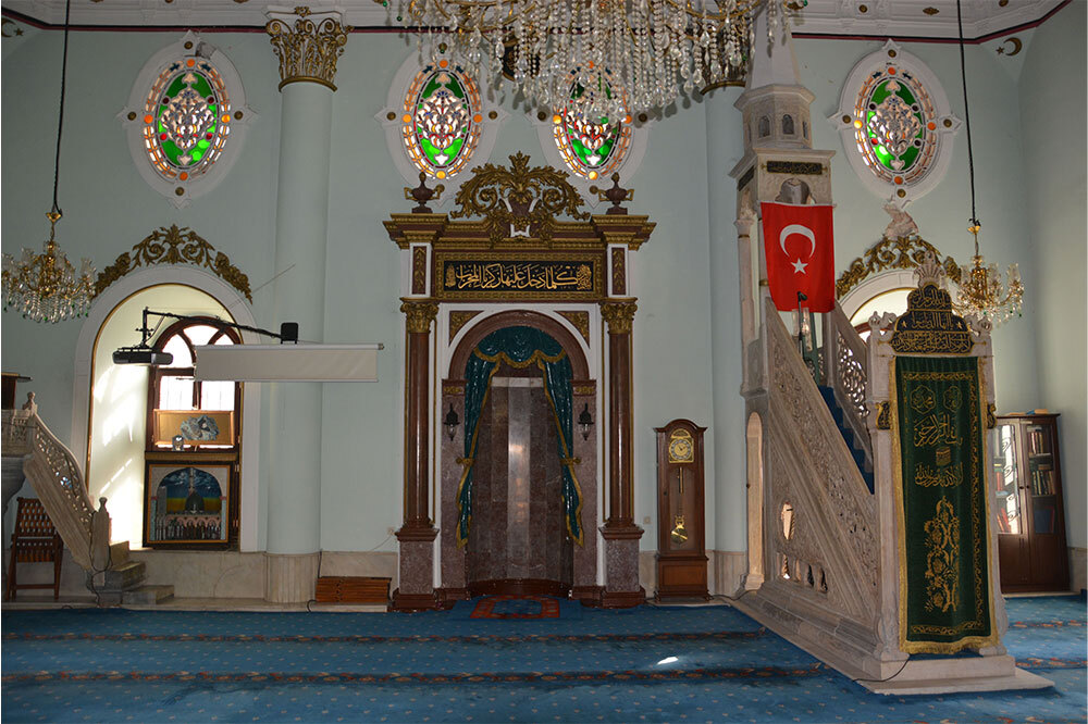 Kemeraltı'nın Tarihi Camileri 12