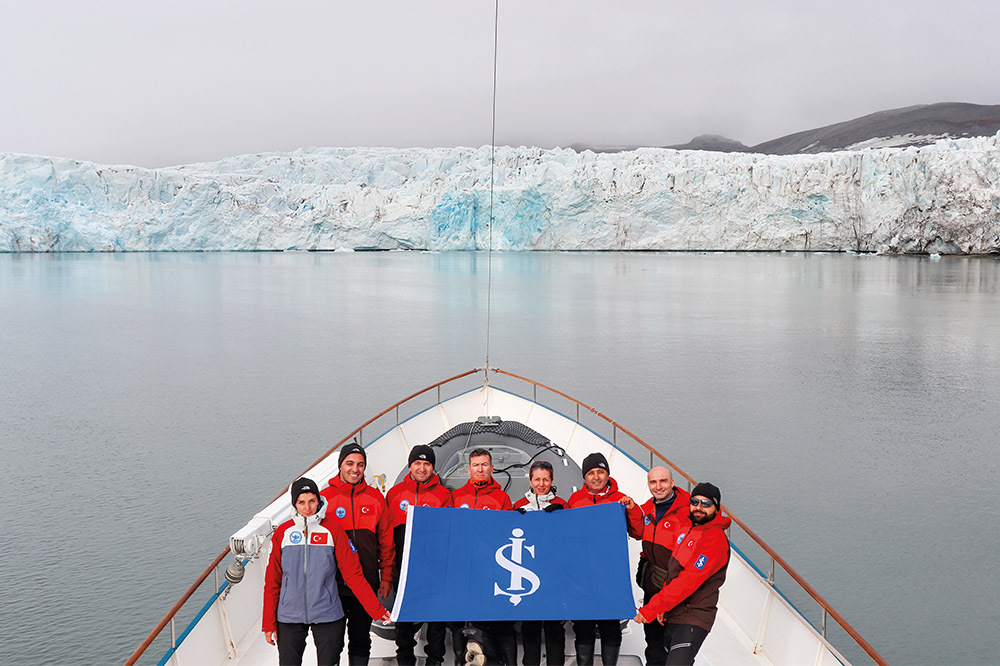Türk Bilimciler Kuzey Kutbu'nda 1